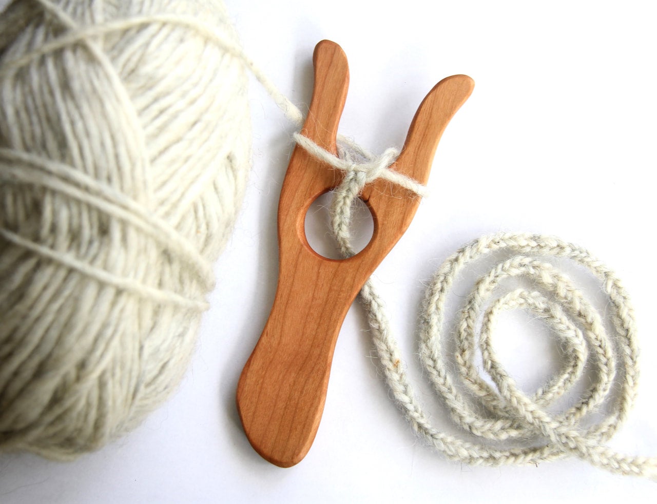 2X Knitting Fork & Eye Needle Kit - Wooden Cord Making & Braiding Tools For Craft Projects